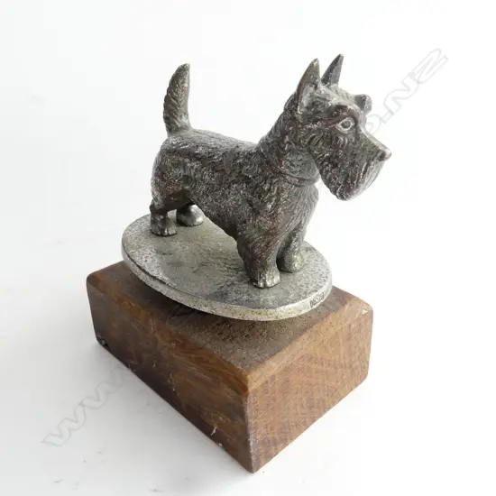 Desmo chrome terrier dog car mascot,