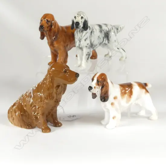 DOULTON SEATED SPRINGER SPANIEL & 3 OTHER SPRINGER SPANIELS H.100mm