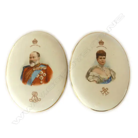 PAIR DOULTON OVAL PORTRAIT PLAQUES FOR CORONATION 1902 135 X 100mm