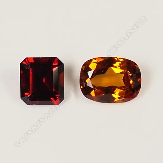2 HESSONITE GARNETS, 1.94cts. RATING 6