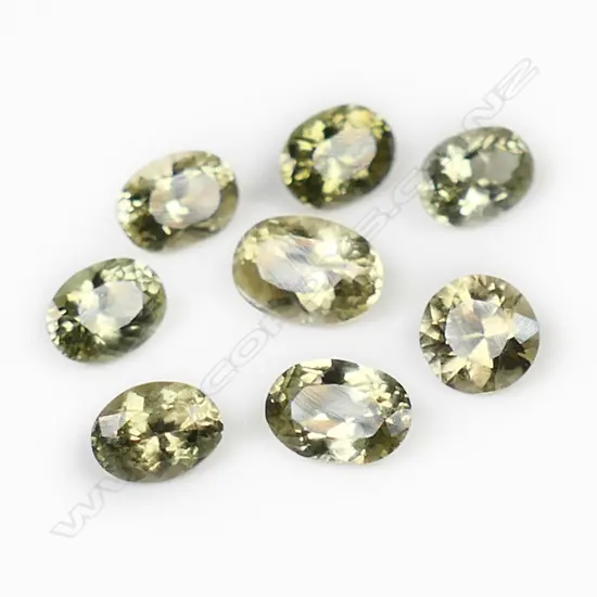 8 KORNERUPINE 4.09CT RATING N/A