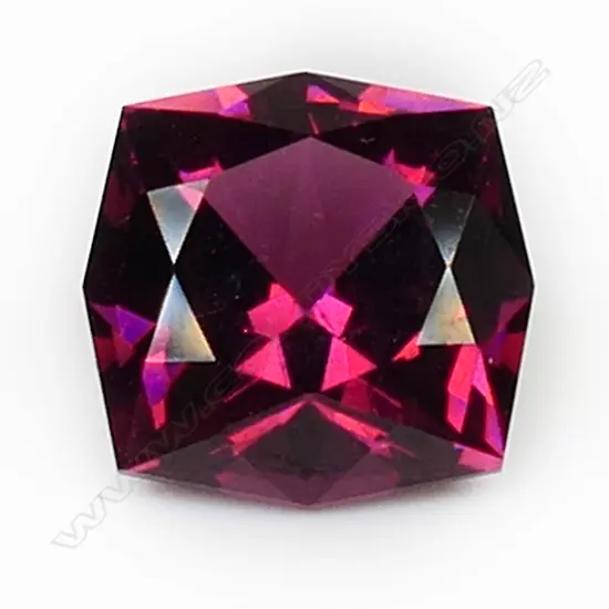 1 RHODOLITE GARNET 3.00CT RATING 6-7