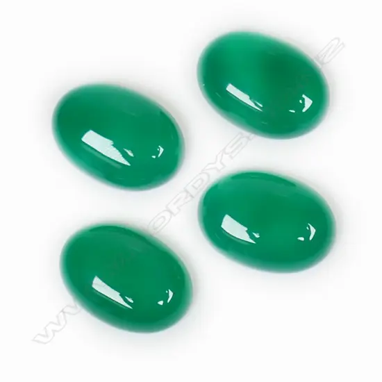 4 O'NEILS DYED GREEN AGATE