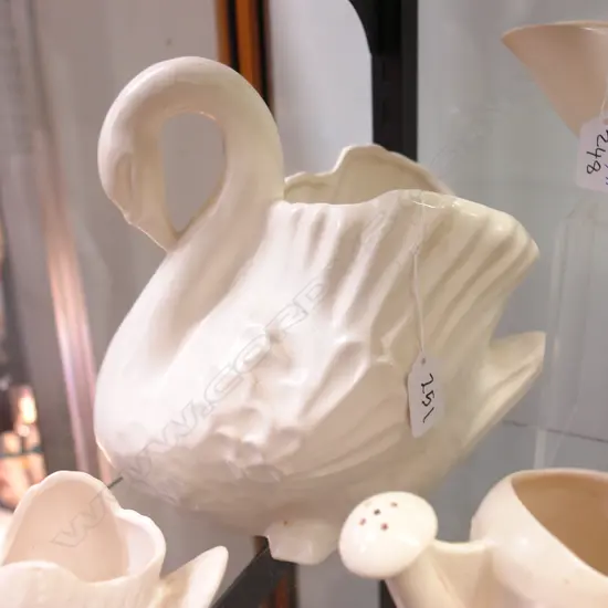 LARGE C.L. SWAN '170'