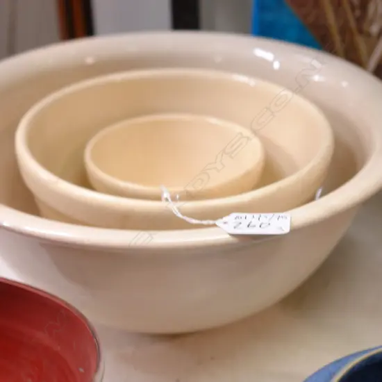 3 C.L. MIXING BOWLS