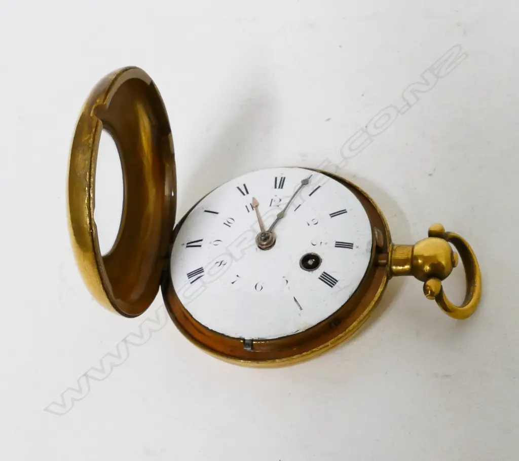 A 19thC gilt cased half hunter pocket watch Image 1++