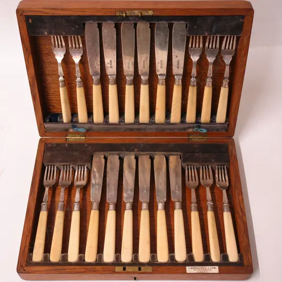 An early 20thC silver bladed 12 place setting fish canteen