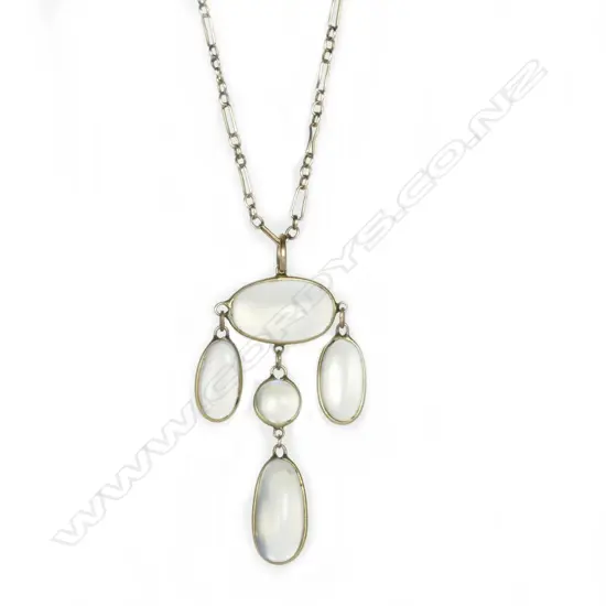 A vintage 9ct. gold and moonstone necklace