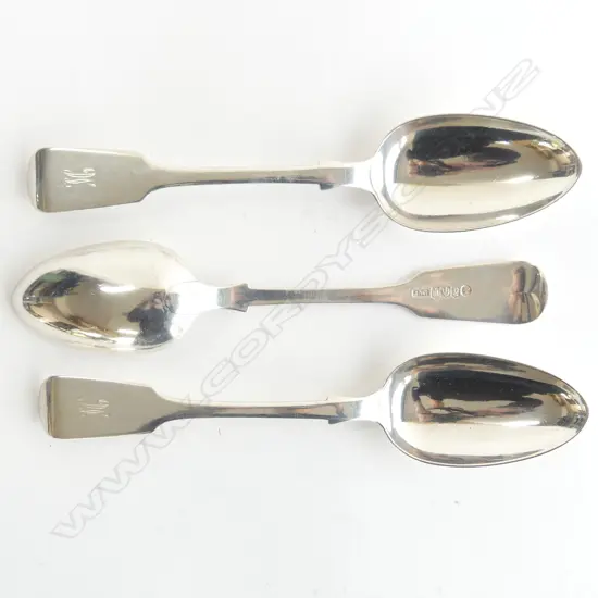 A set of three heavy Victorian period Scottish fiddle pattern silver tablespoons. Glasgow 1855 by John McKay. 215gm