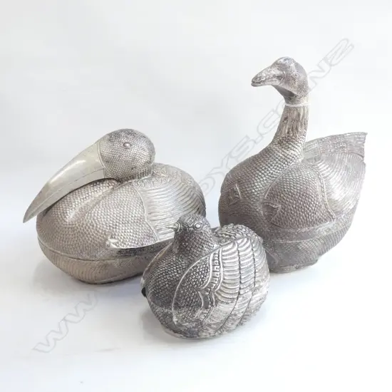 3 SILVER LGE BIRD CONTAINERS. TALLEST 225MM.