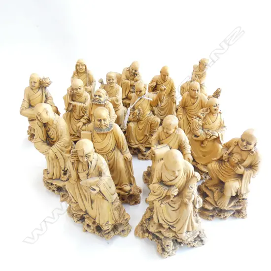 17 RESIN CHINESE MONKS GNARLED BASES H.150mm