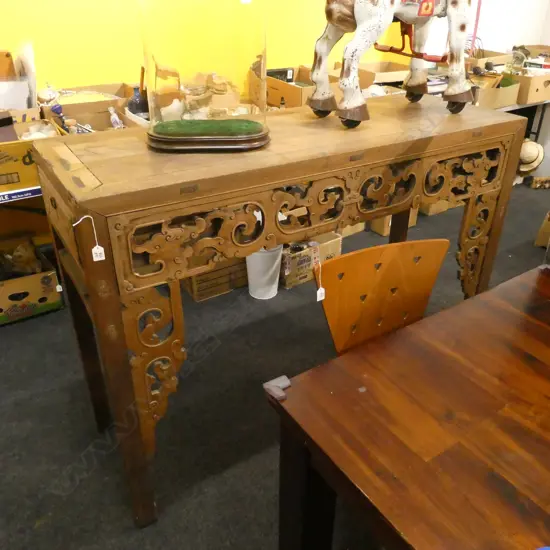 OLD CHINESE HARDWOOD ALTAR TABLE H.100MM L.1500mm