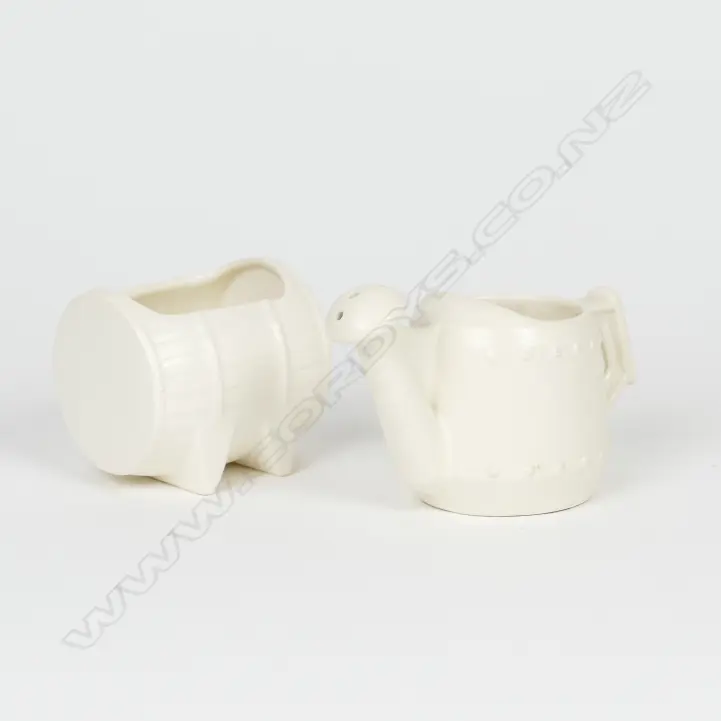 2 SM CREAM C.L VASES; WTRING/CAN & TROUGH Image 1++