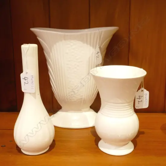 3 CROWN LYNN FLAIR VASES