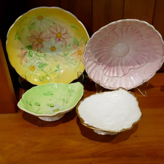 4 WENTWORTH POTTERY FLORAL DISHES