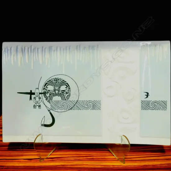 Crown Lynn 1970 Osaka Expo 'Legends of Maui' platter