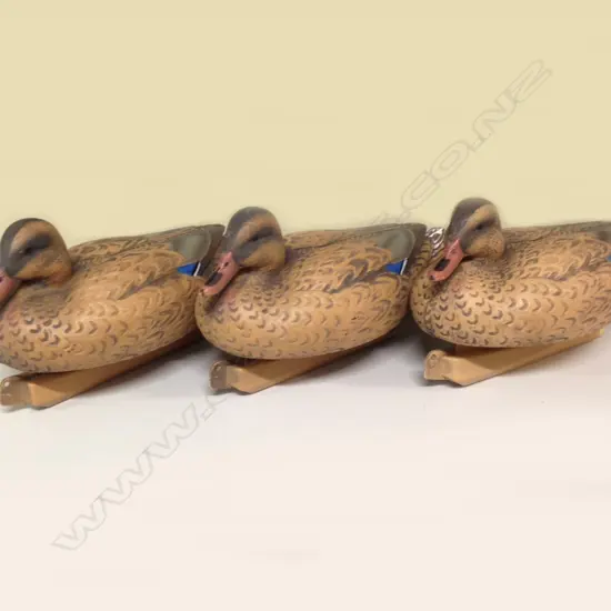 3 FINELY DETAILED PLASTIC MALLARD HEN DECOYS