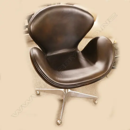 Copy Fritz Hansen - Arne Jacobsen design Swan Chair