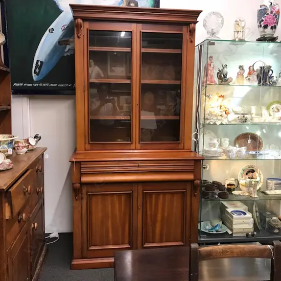 QUALITY AUSTRALIAN BLACKWOOD BOOKCASE CABINET