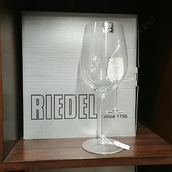  4 RIEDEL WINE GLASSES BOXED