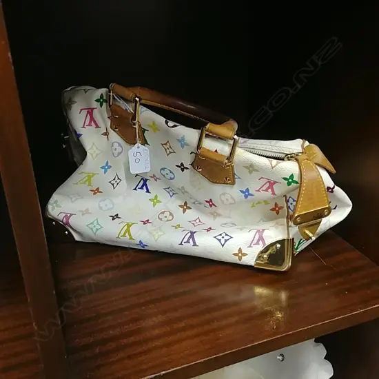 'LOUIS VUITTON' HANDBAG