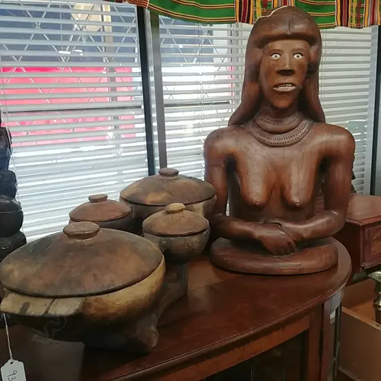 WOOD CARVED BUST + WOOD CARVED BOWL DISPLAY