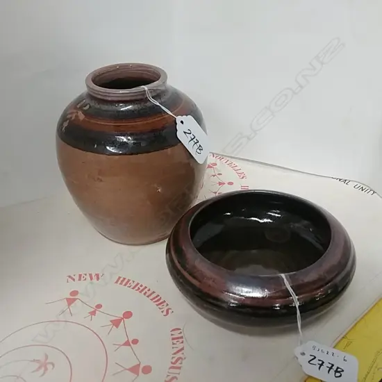 WAIMEA POTTERY DISH & NEIL ROBERTSON JAR