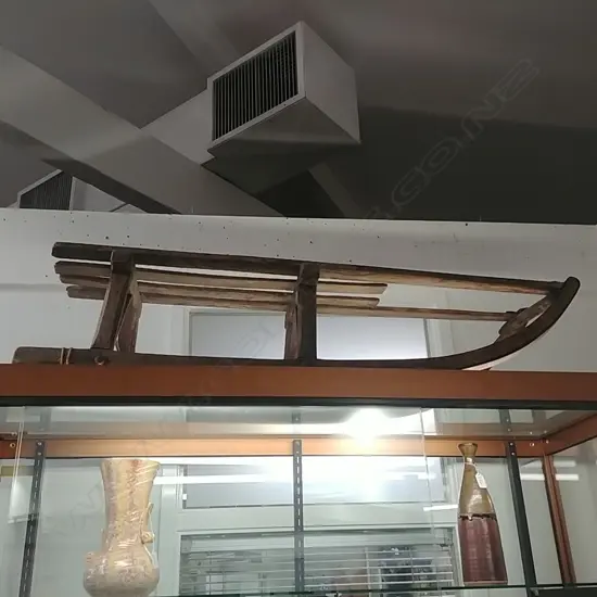 VINTAGE SLEIGH