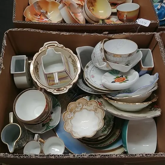 BOX OF ASSORTED NORITAKE CHINA