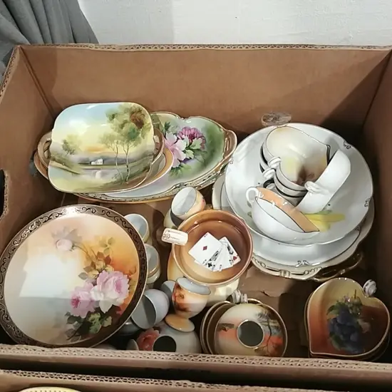 BOX OF ASSORTED NORITAKE CHINA