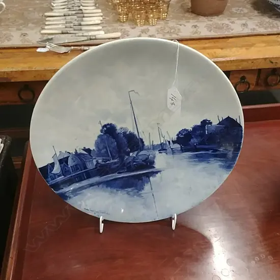 BLUE & WHITE HDPTD DELFT WALL PLATE - SIGNED