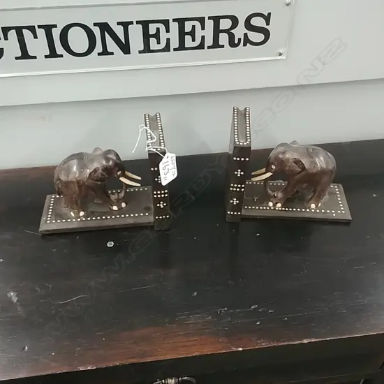 CEYLON PR ELEPHANT BOOKENDS