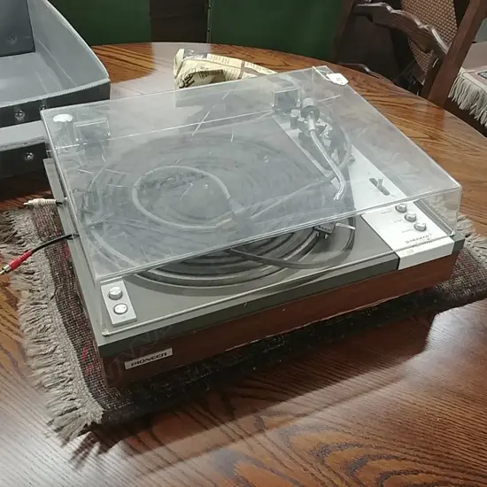 PIONEER PL-117D TURNTABLE 