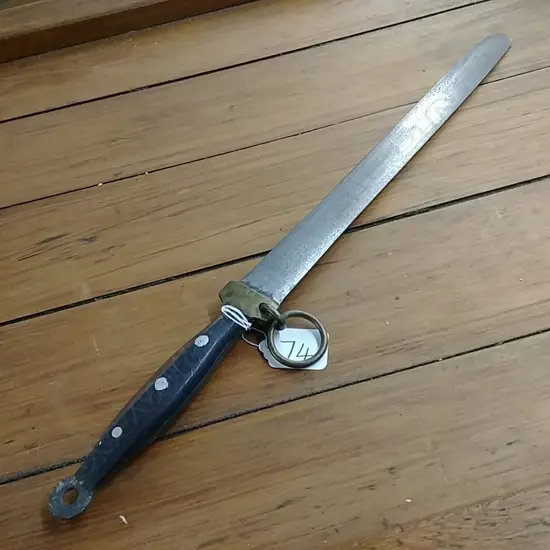 BUTCHERS VINTAGE SHARPENING STEEL BRASS BELT RING