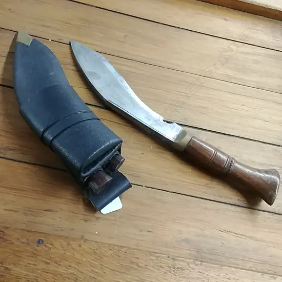 KUKRI KNIFE ROSEWOOD HANDLE 2 SMALL SIDEKNIVES