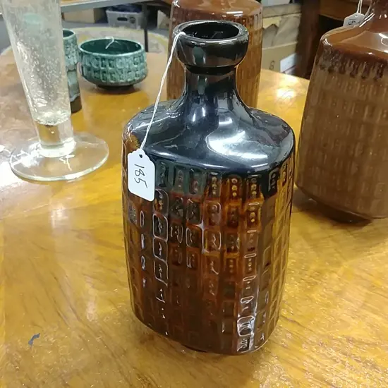 CROWN LYNN "METROPOLIS" VASE