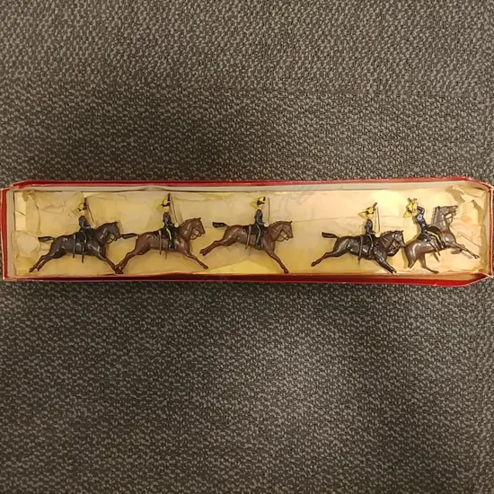 BOXED W.BRITAIN 'THE LIFE GUARDS' BRITISH SOLDIERS