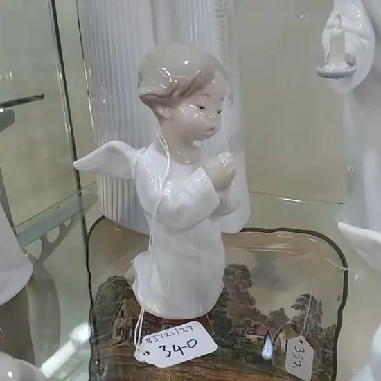 LLADRO ANGEL PRAYING