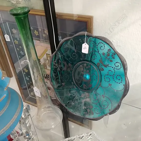 SIL.O/LAY GREEN GLASS PLATTER & TALL GLASS VASE