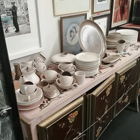 LG MIXED POOLE PART DINNER SET ETC