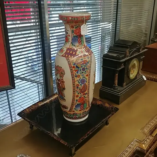 TALL JAPANESE VASE W FIGURES + SQ LACQUER TRAY 