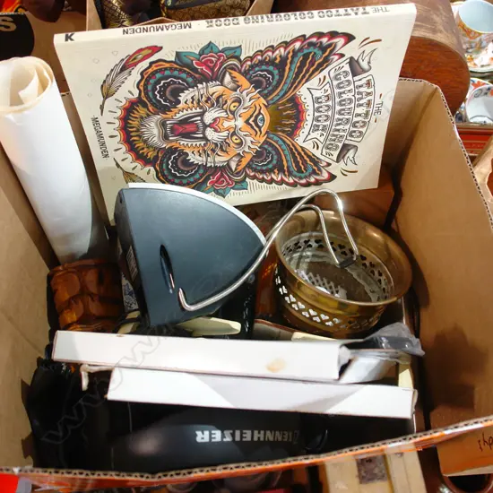 BOX CHINA & GLASSWARE-(EGG CODDLERS-ORNS-VASES-ETC