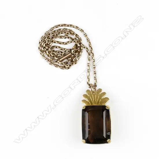 A retro smoky quartz pendant