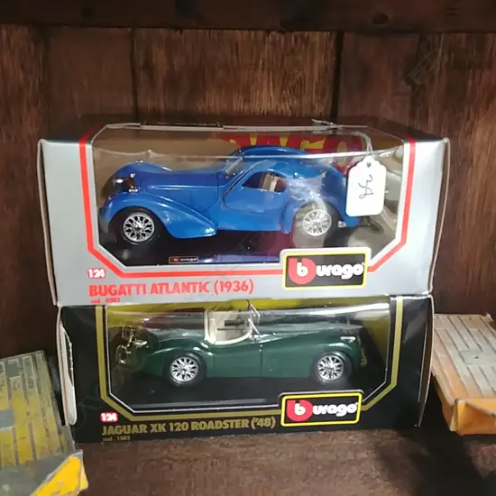 2 BURAGO BOXED DIE CAST CAR MODELS; BUGATTI JAGUAR