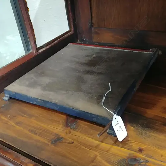 GUILLOTINE - CAST IRON