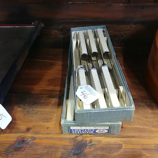 2 BOXES OF KNIVES