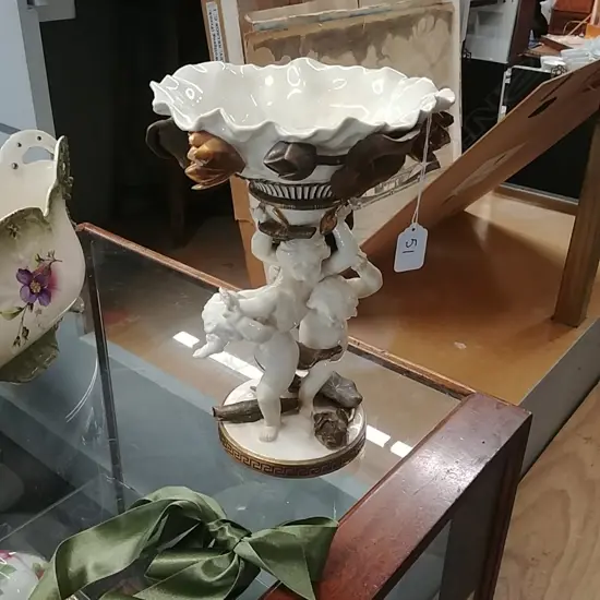 VICT CHINA CHERUB COMPORT AF