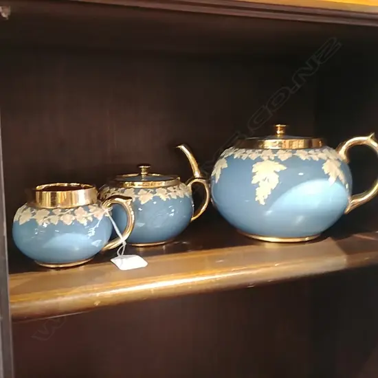 GIBSON 3PC TEA SERVICE