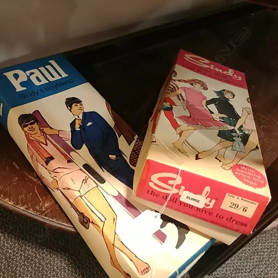 SINDY DOLL & PAUL HER BOYFREIND
