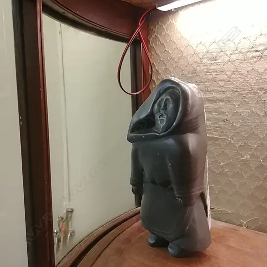 CANADIAN INUIT CARVING FIGURE 